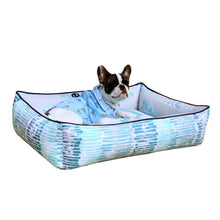 Load image into Gallery viewer, Blue and teal pet bed
