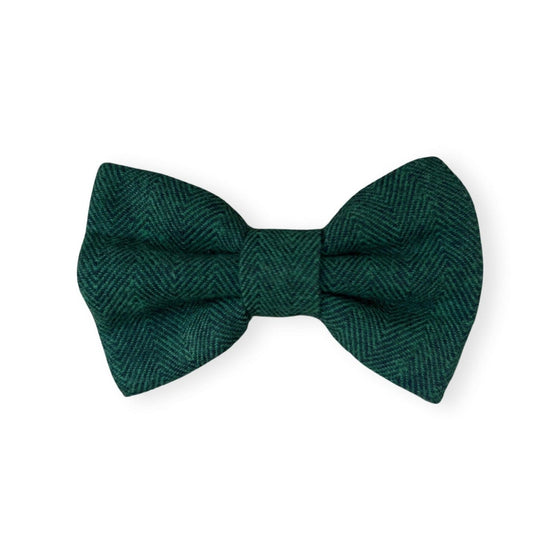 Lush Green Herringbone Bow Tie Preview Image